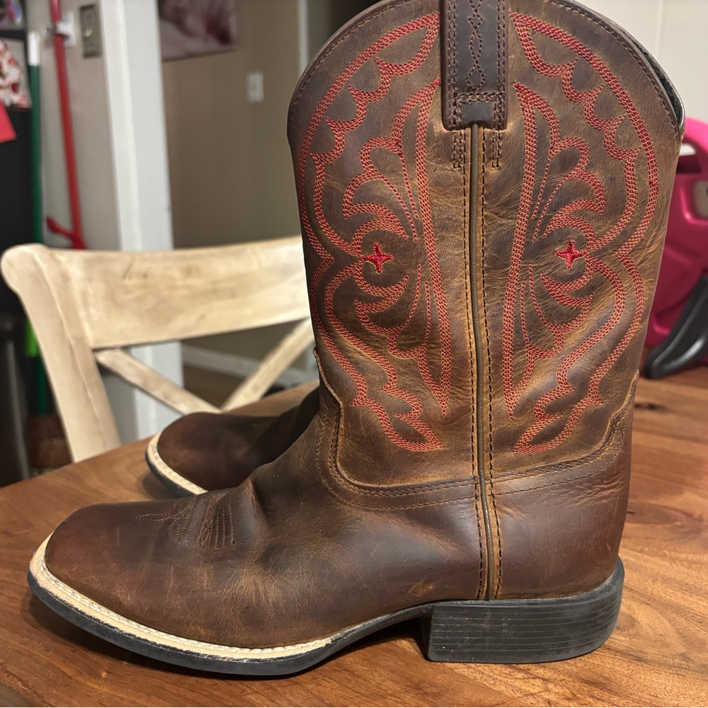 Size 3 kids Ariat boots Quickdraw Western Premium full-grain kids leather boots